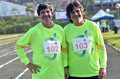 Chegada Gemeos _2_ copiar - site.jpg